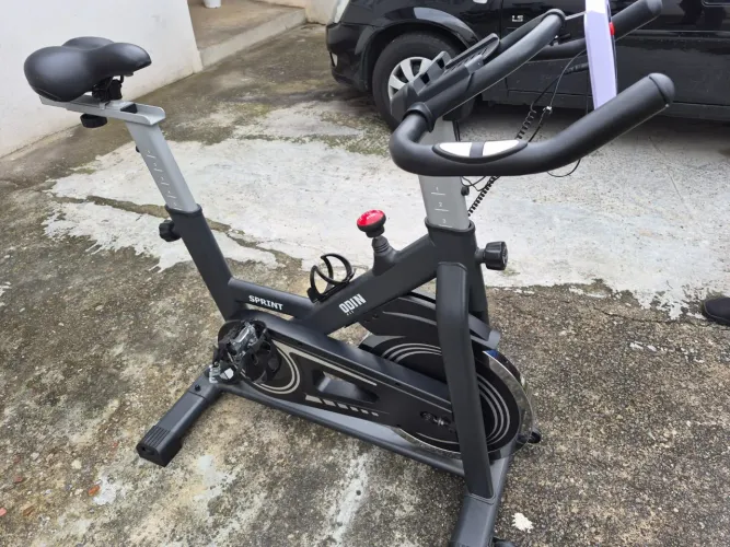 BICICLETA ERGOMÉTRICA