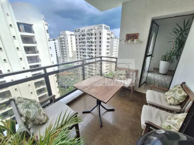 Apartamento em Moema | 3 Dorms (1 Suíte) | Varanda Gourmet | 2 Vagas | Lazer Completo
