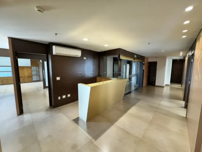 Sala comercial no Centro Empresarial Castelo Branco com 302 m2, bairro Nova Ribeirânia, Ri