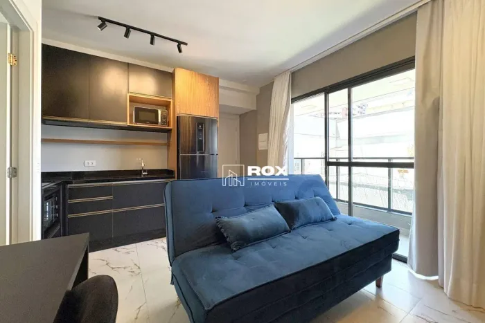Apartamento Garden mobiliado com 1 quarto à venda, 52 m² por R$ 650.000 - Batel, Curitiba/