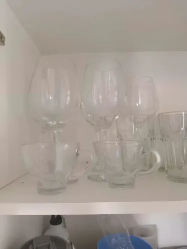 Pratos, copos, taças, vasilhas de sobremesa