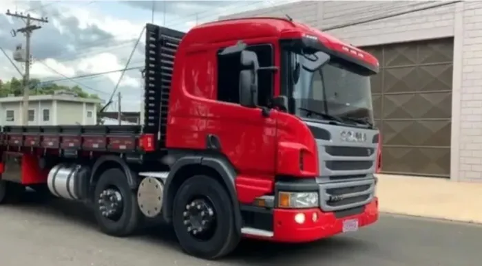 scania p310 carroceria