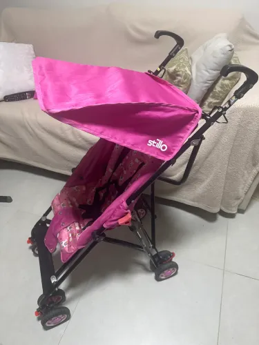 Carrinho de bebê dobrável