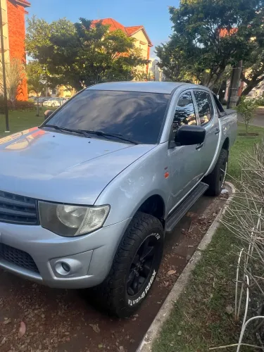 Mitsubishi L200 Triton GL 3.2 CD TB Int. Dies. Mec. 2017