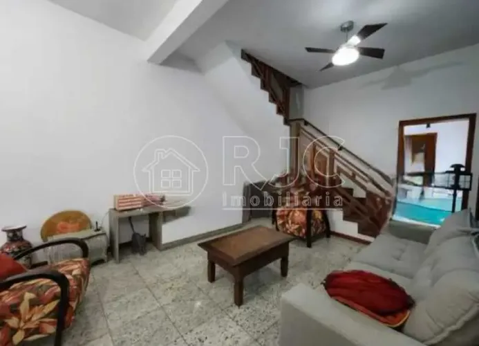 Casa de Vila - Duplex / Residencial / Tijuca