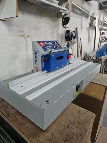 Refiladora de Fita de Borda MRF1000 com polidor