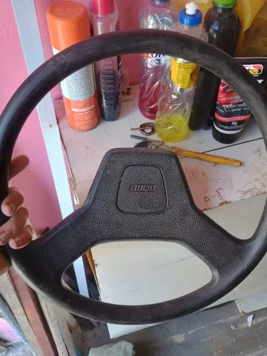 Vendo volante original do uno Mille ano 1991