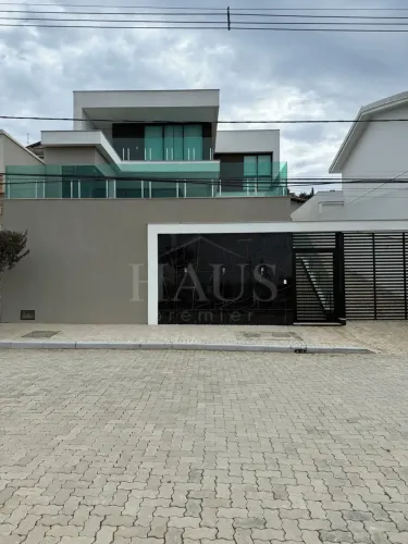 Casa à venda, onde morar se transforma em contemplar: Casa Itália - Granville