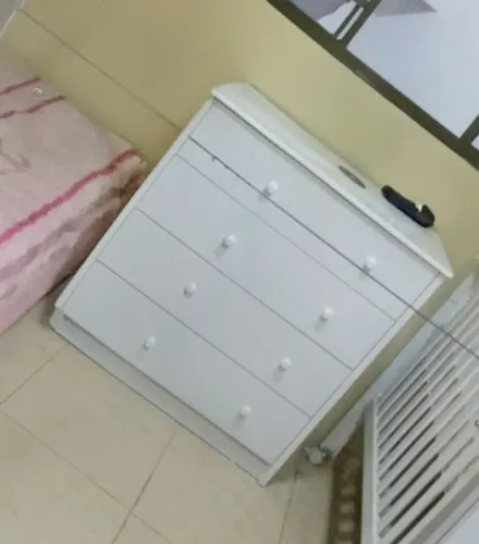 VENDO CÔMODA INFANTIL BRANCA