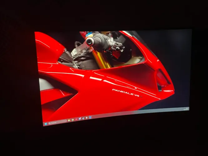 MONITOR GAMER BRX XTREME 24" 100 HZ, CURVO, TELA VA - FULL HD 