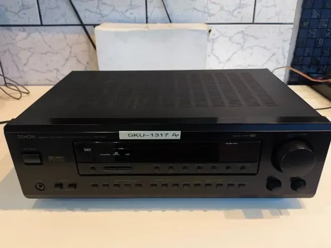RECEIVER DENON AVR-1600 + CONTROLE REMOTO  ( DEFEITO ) leia a descrição do anúncio 