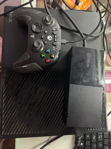 Vendo Xbox one 1TB