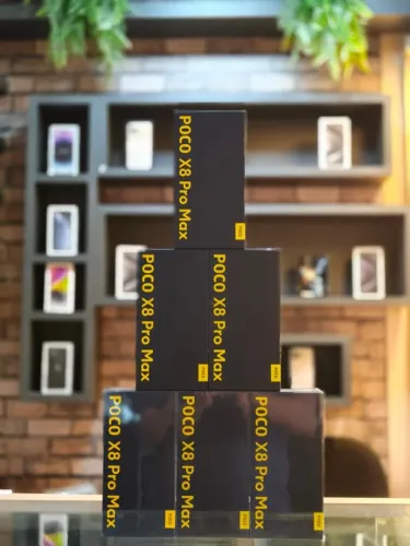 POUCAS UNIDADES POCO X8 PRO MAX BRANCO/PRETO 512GB + 12RAM NOVO NA CAIXA