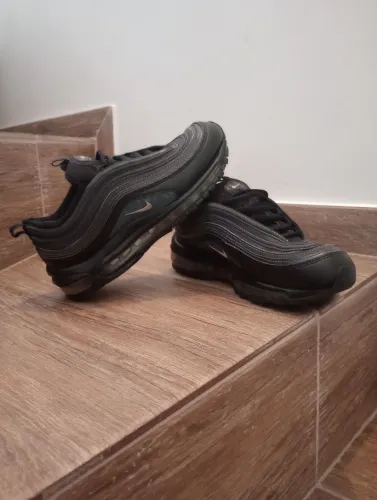 Nike Air Max N/36