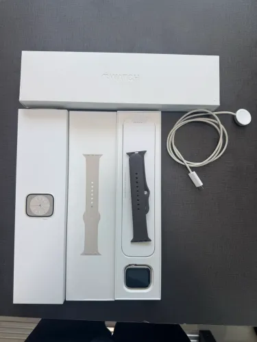 Apple Watch 8