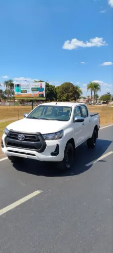 Toyota Hilux CD 4X4 2.8 Diesel Mec. 2021