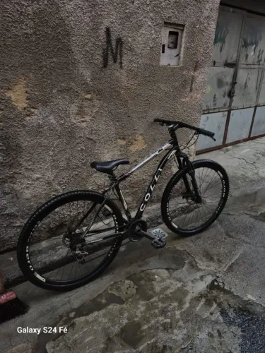 Vendo a bicicleta