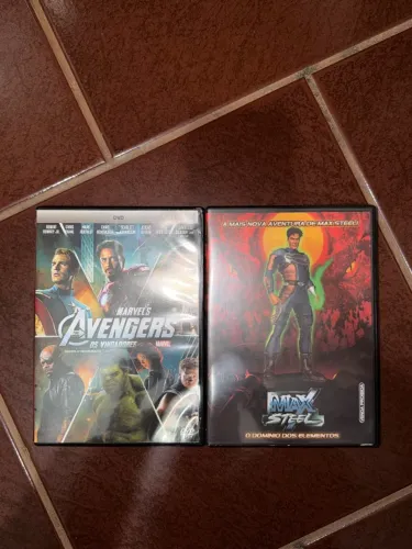 DVDs Filmes Vingadores e MaxSteel