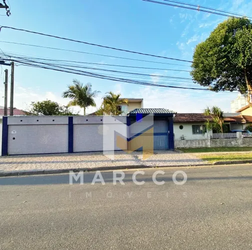 Casa Comercial - São Pedro