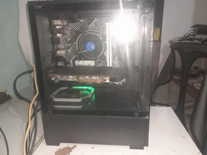 PC GAMER - Vendo ou troco