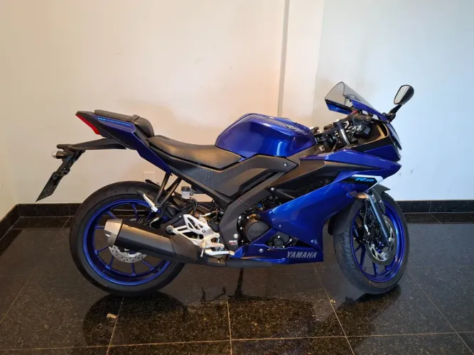 YAMAHA YZF R15 AZUL 2026