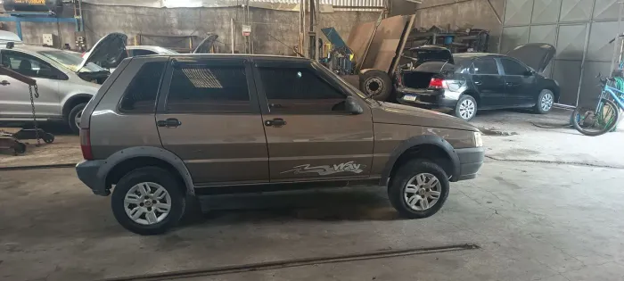 Fiat Uno Mille Celeb. WAY Econ. 1.0 F.flex 4P 2013