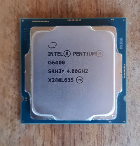 Processador Intel(R) Pentium(R) Gold G6400 CPU<br>4.00GHz 4.01 GHz