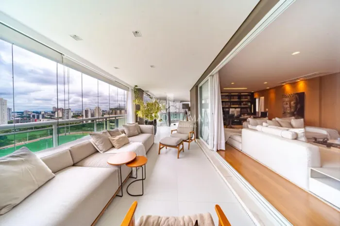 Apartamento 3 Suítes e 5 Vagas com vista para o Parque Ceret no Condomínio Eternity