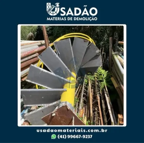 Escadas Caracol - Amarela