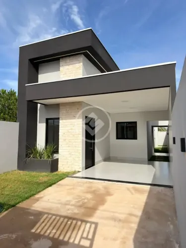 # Vende-se casa térrea no Jardim Gramado comm 03 quartos sendo 01 suíte , 97 m2 , garagem