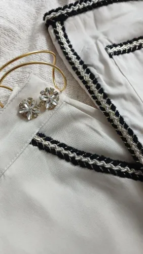 Conjunto bordado