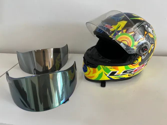 Capacete LS2