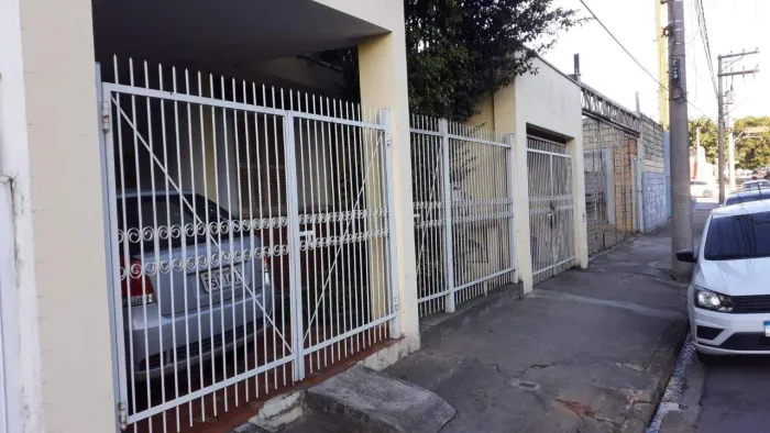 Casa à venda em Vila de Vito, Jundiaí 3 Qtos, 2 Vagas, 308 m² de terreno