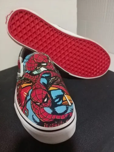 tênis vans slip on homem-aranha 40