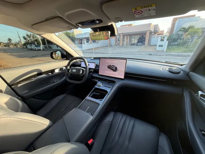 Geely EX5 MAX (elétrico) 2026