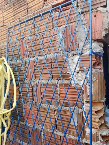 Portão pega ladrão