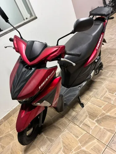 Moto bem.conservada pega e anda