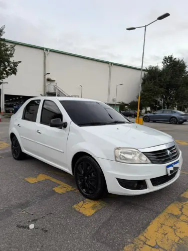 Renault Logan Expression Hi-flex 1.6 8V 4P 2012