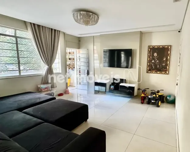 Apartamento de 160 m²; de área no bairro Funcionários