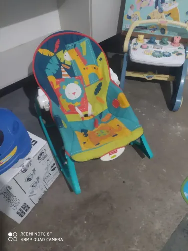 Totoquinha,Cadeira de balanço vibratória ,Andador didático 