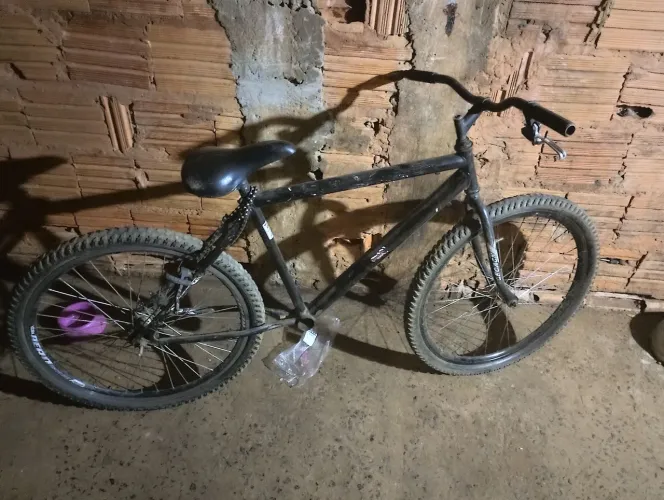 Só falta pé de vela e freio 