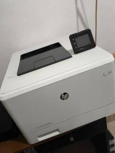 Impressora HP LaserJet Pro M454DW