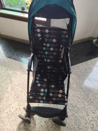 Carrinho De Bebê Ultraleve Kolcraft Cloud Sport<br><br>200$