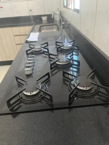 FOGÃO COOKTOP DE 5 BOCAS.