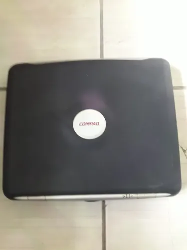 Notebook Compaq 700
