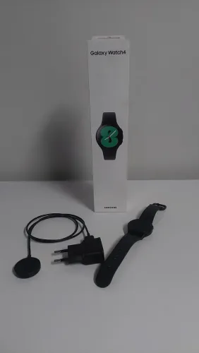 Samsung Galaxy Watch 4