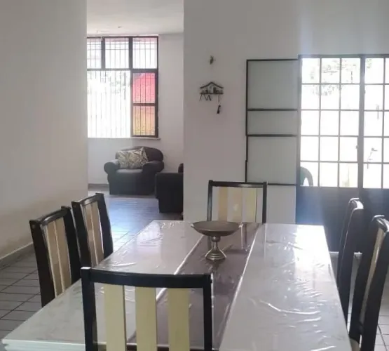 MESA DE JANTAR