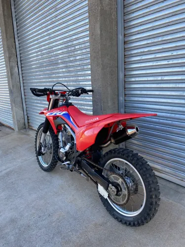 Vendo crf 250 