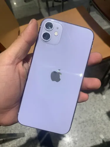 iPhone 11 