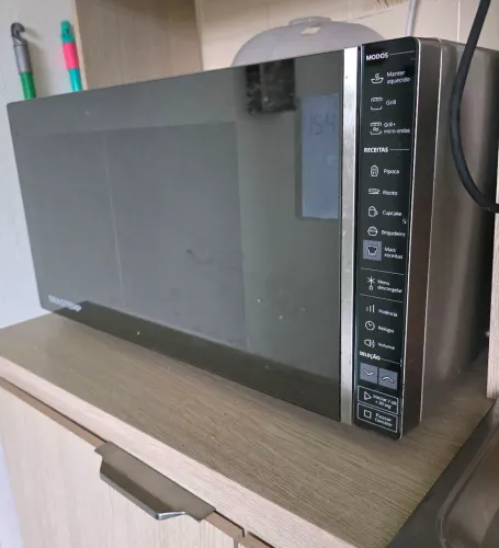 Microondas Brastemp